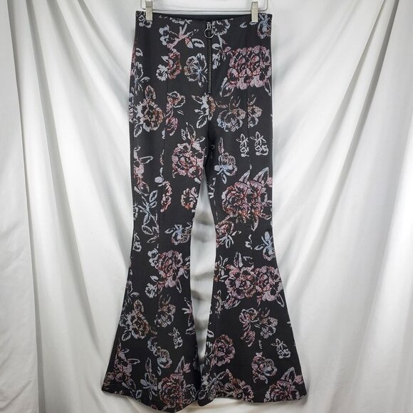 Free People Women's Black Flare Pants Floral Born To Be Wild Size 8 (CJ-1) - Picture 4 of 15